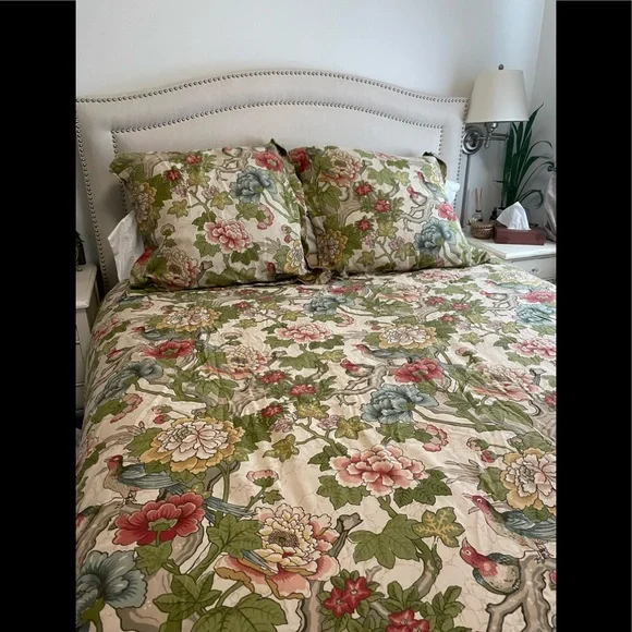 Pottery Barn Full/Queen Floral Duvet with 2 Shams - Picture 2 of 7